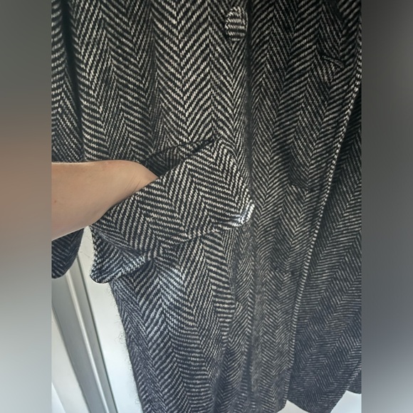 2X black and white striped trench coat - Picture 5 of 9